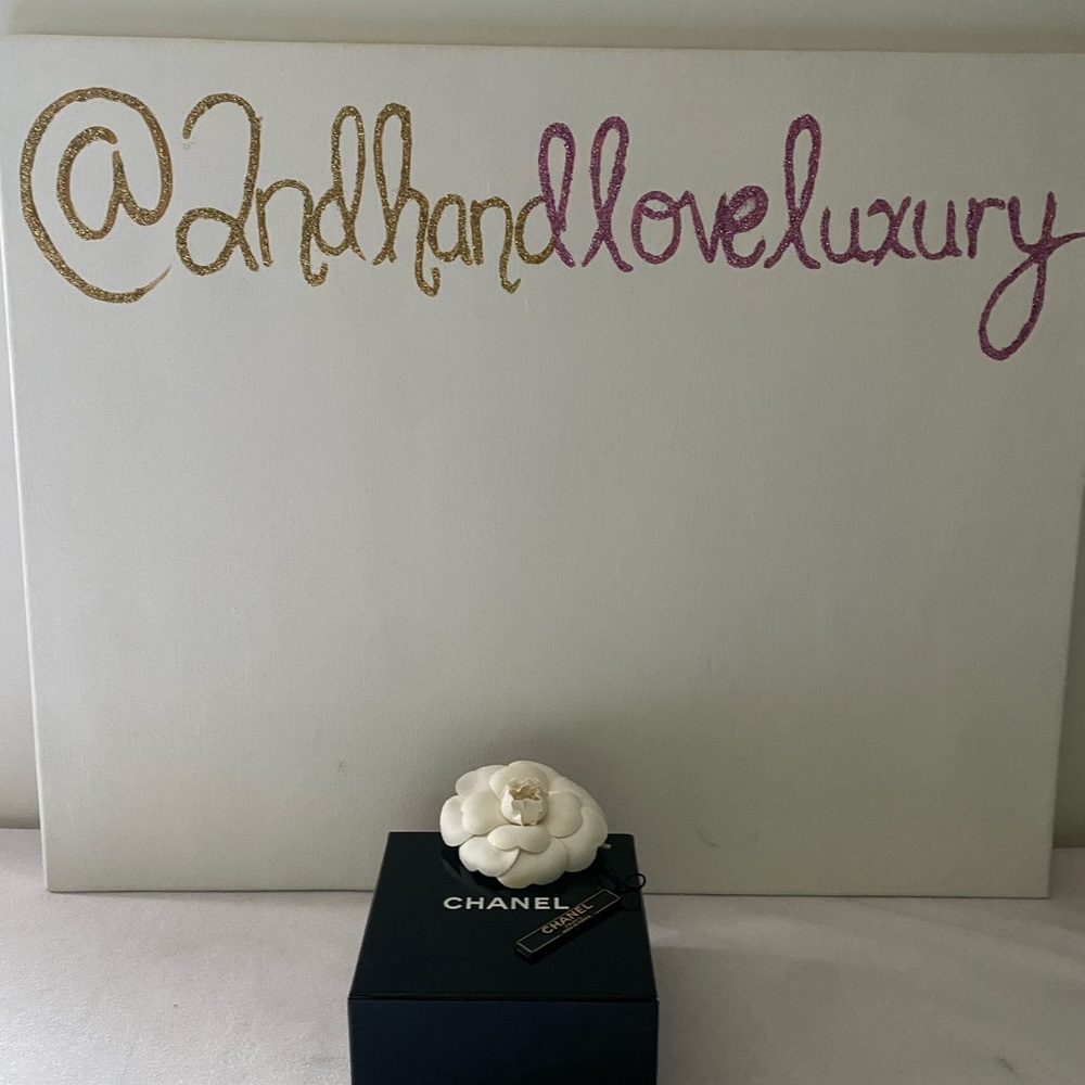 CHANEL Navy Box with White Camellia